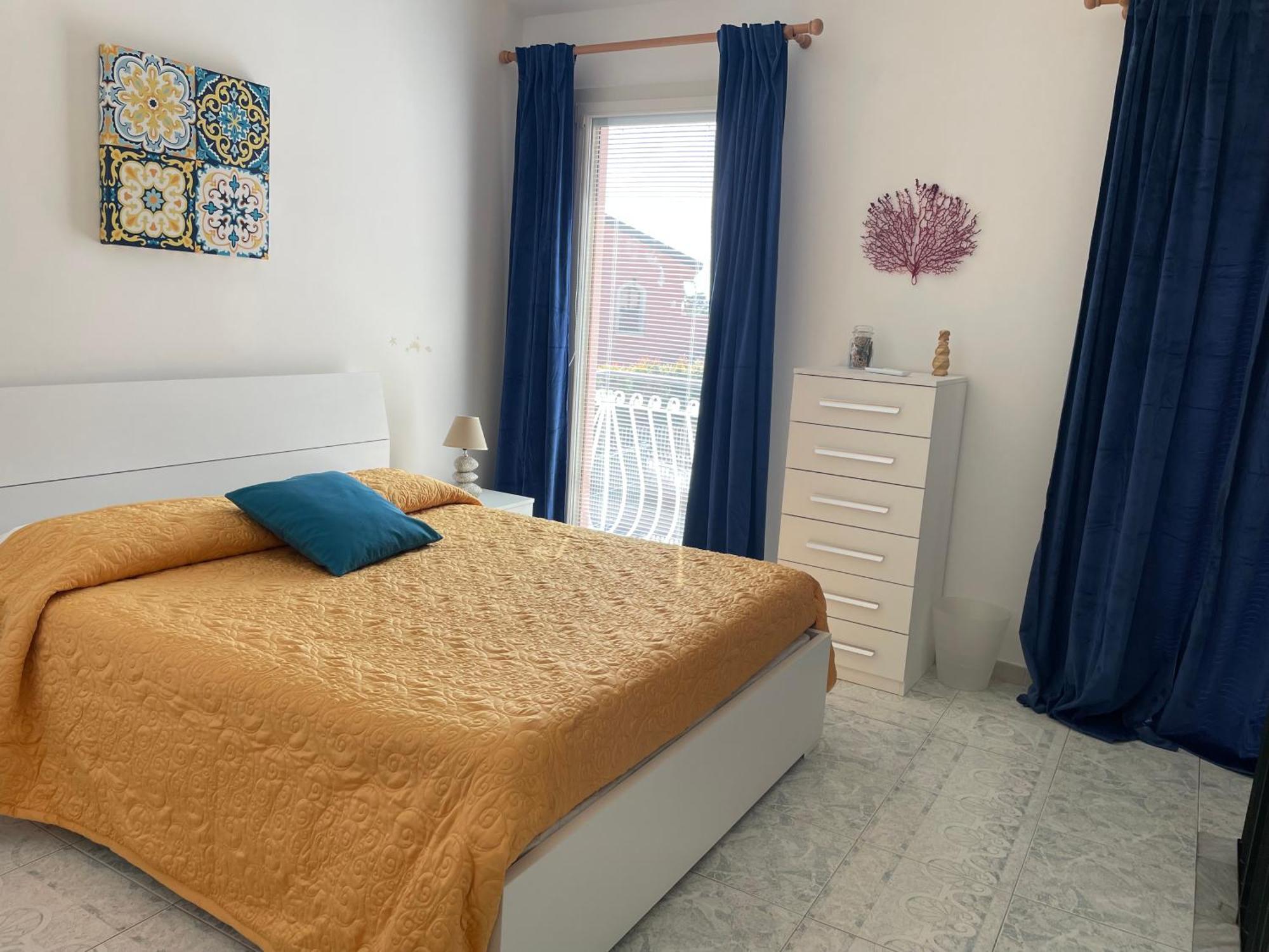 Tuttifrutti Holiday Acireale Bagian luar foto